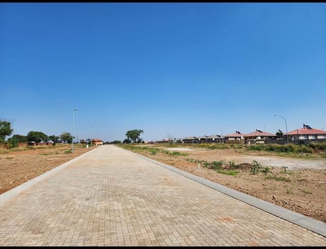 303M² VACANT LAND FOR SALE IN SOUTHERN GATEWAY